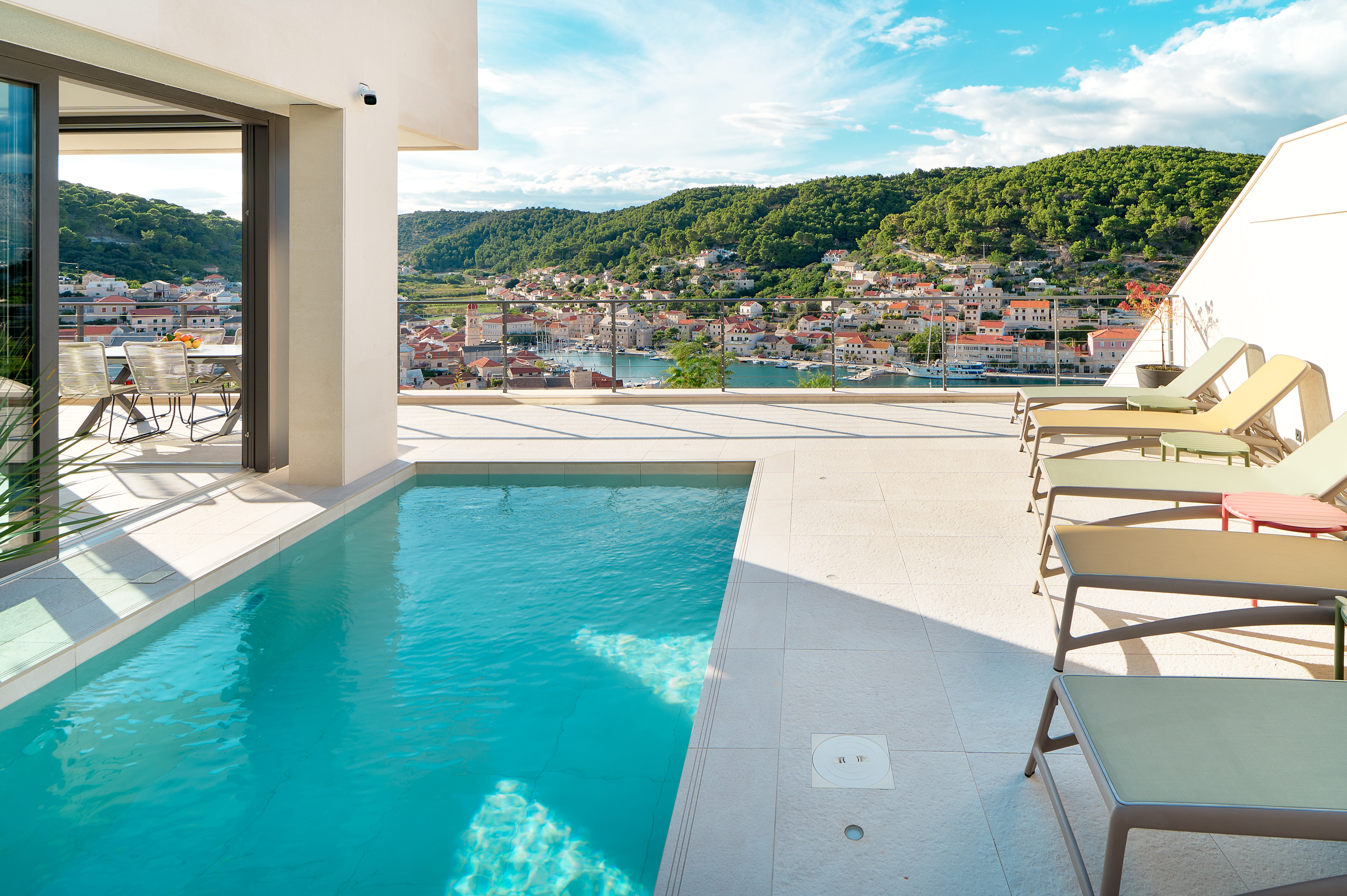 Pučišća view from the pool